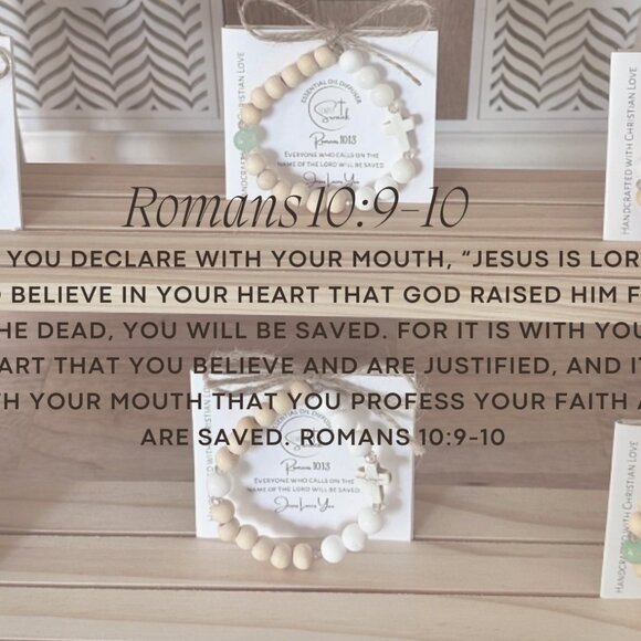 Simply Swank Bracelet - stretchy 7” - Raw Wood, Mint Jade & White Shell - Picture 6 of 6